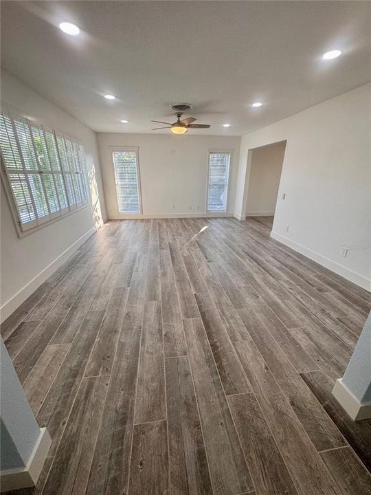 For Rent: $4,900 (3 beds, 2 baths, 1541 Square Feet)