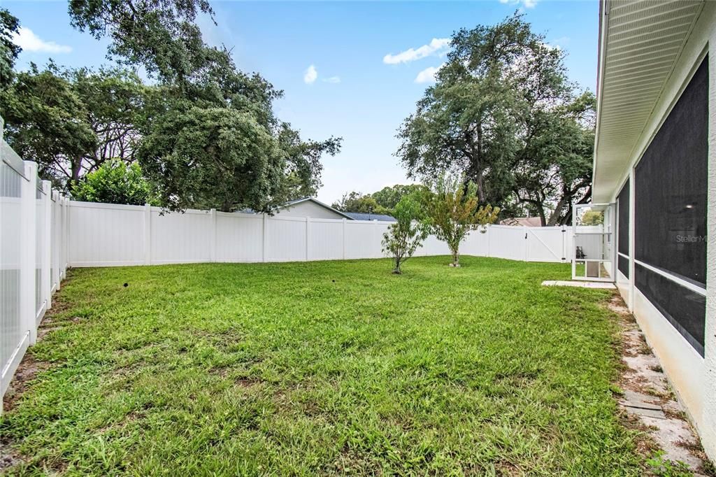 For Sale: $345,000 (3 beds, 2 baths, 1905 Square Feet)