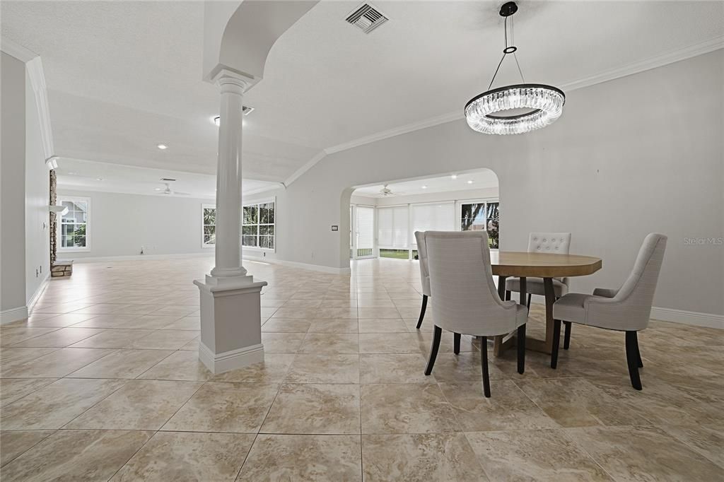 For Sale: $989,000 (3 beds, 2 baths, 2694 Square Feet)