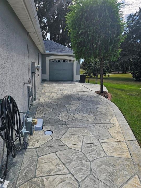 For Sale: $924,000 (3 beds, 2 baths, 2694 Square Feet)