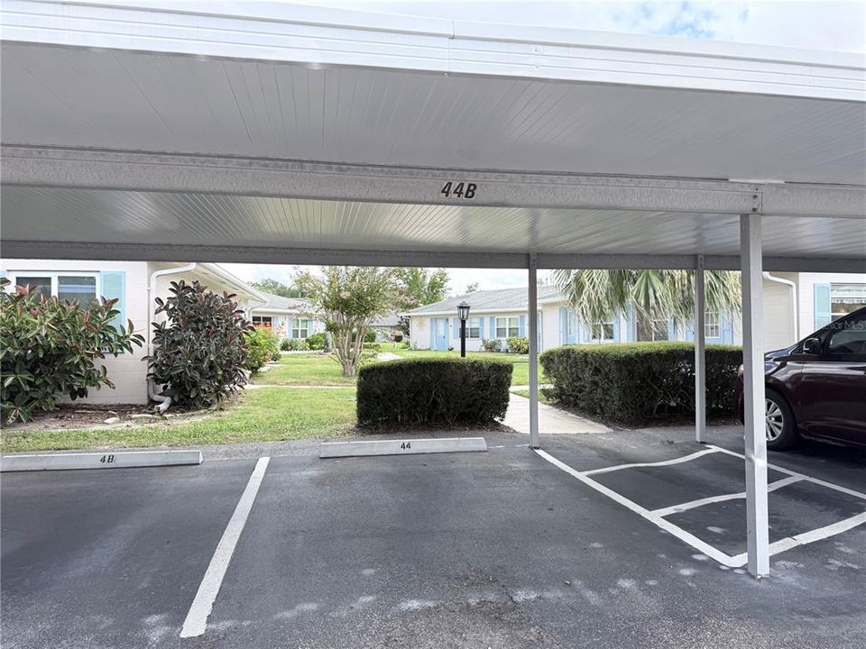 For Sale: $124,900 (2 beds, 2 baths, 960 Square Feet)