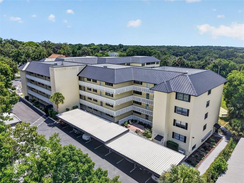 На продажу: $299,900 (3 спален, 2 ванн, 1373 Квадратных фут)
