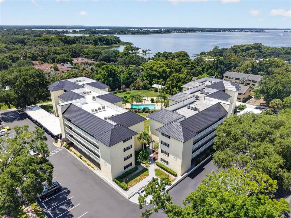 На продажу: $299,900 (3 спален, 2 ванн, 1373 Квадратных фут)