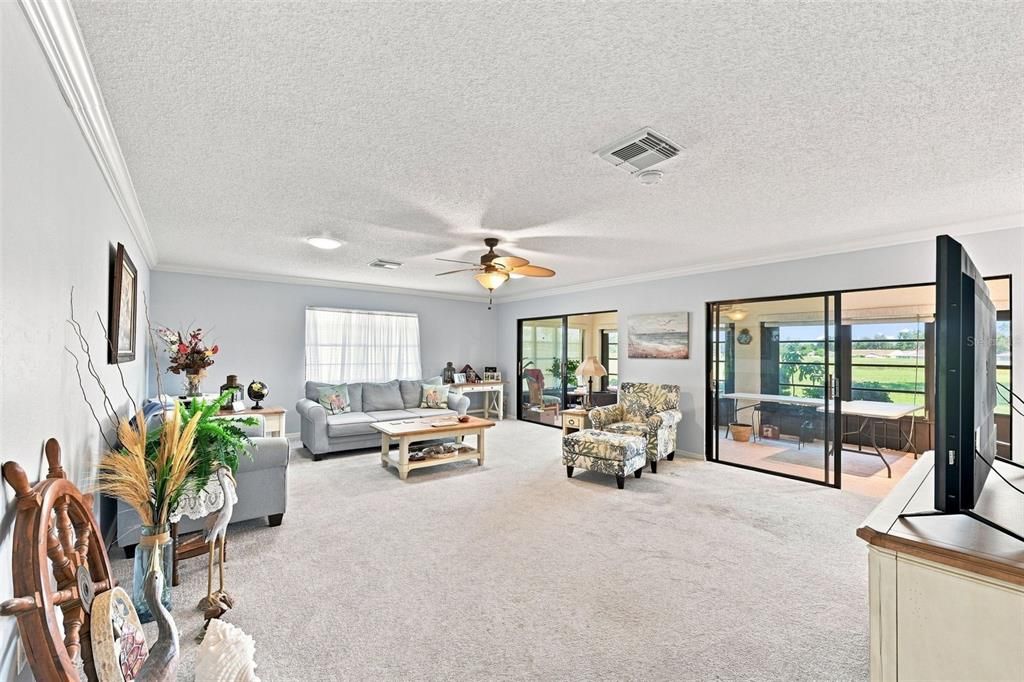 For Sale: $215,000 (2 beds, 2 baths, 1857 Square Feet)