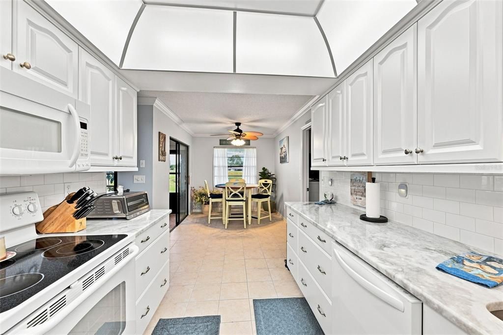 For Sale: $215,000 (2 beds, 2 baths, 1857 Square Feet)