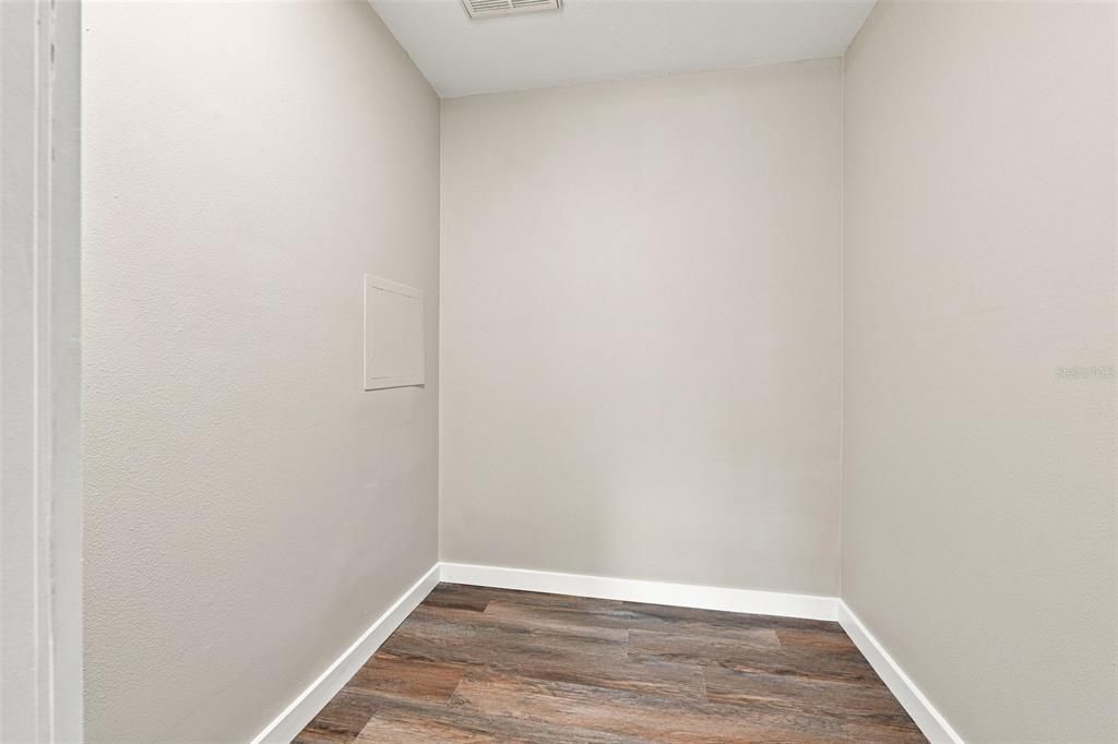 En Venta: $495,000 (4 camas, 2 baños, 1773 Pies cuadrados)