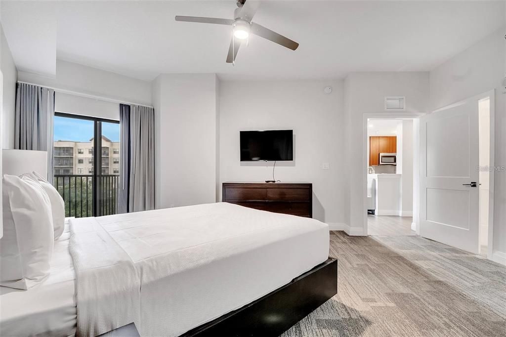 En Venta: $184,900 (2 camas, 2 baños, 1375 Pies cuadrados)