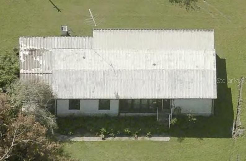 For Sale: $99,900 (3 beds, 2 baths, 1344 Square Feet)