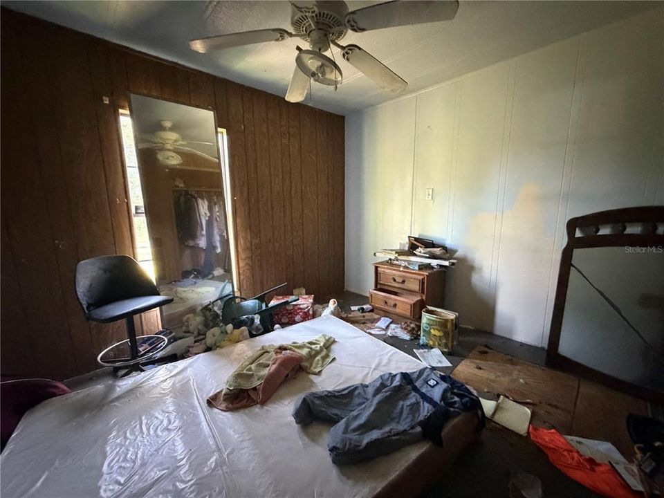 For Sale: $99,900 (3 beds, 2 baths, 1344 Square Feet)