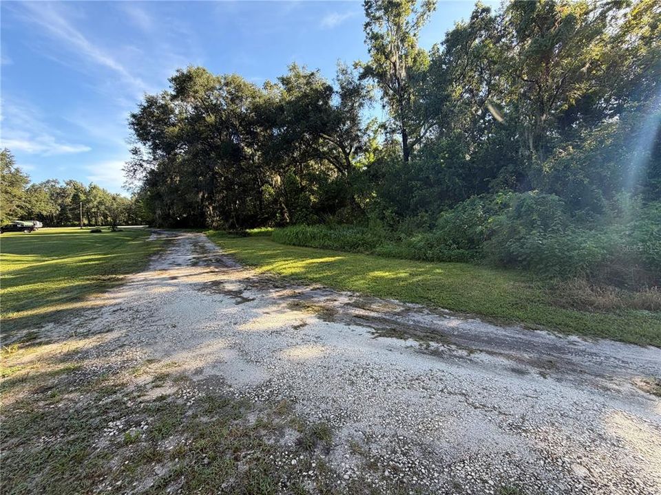 For Sale: $99,900 (3 beds, 2 baths, 1344 Square Feet)