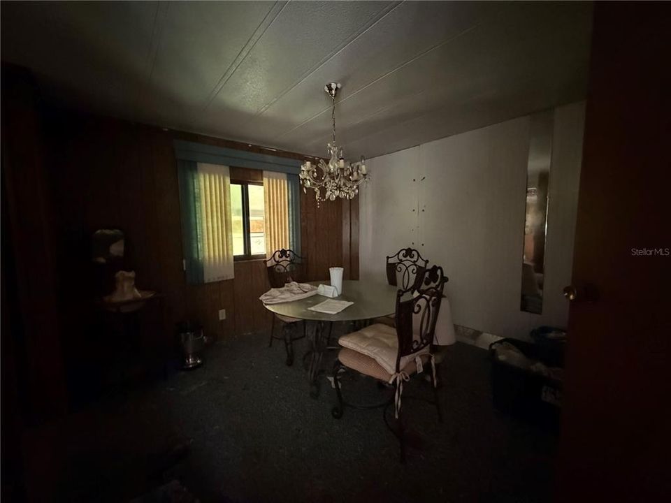 For Sale: $99,900 (3 beds, 2 baths, 1344 Square Feet)