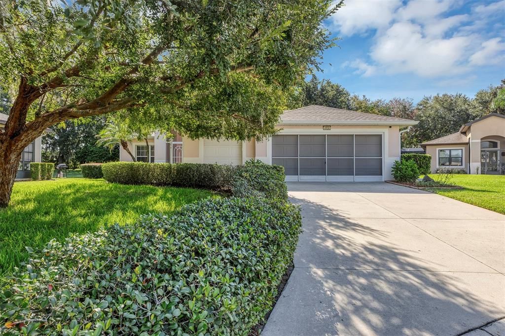 For Sale: $345,000 (3 beds, 2 baths, 1819 Square Feet)