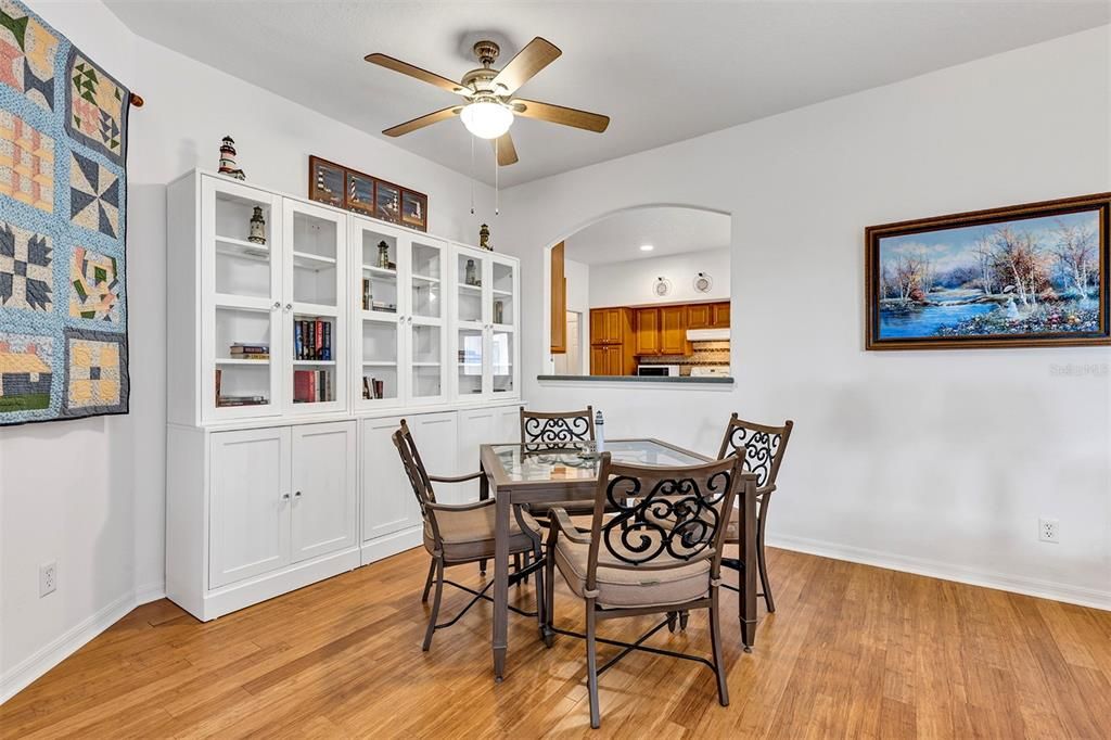 For Sale: $345,000 (3 beds, 2 baths, 1819 Square Feet)