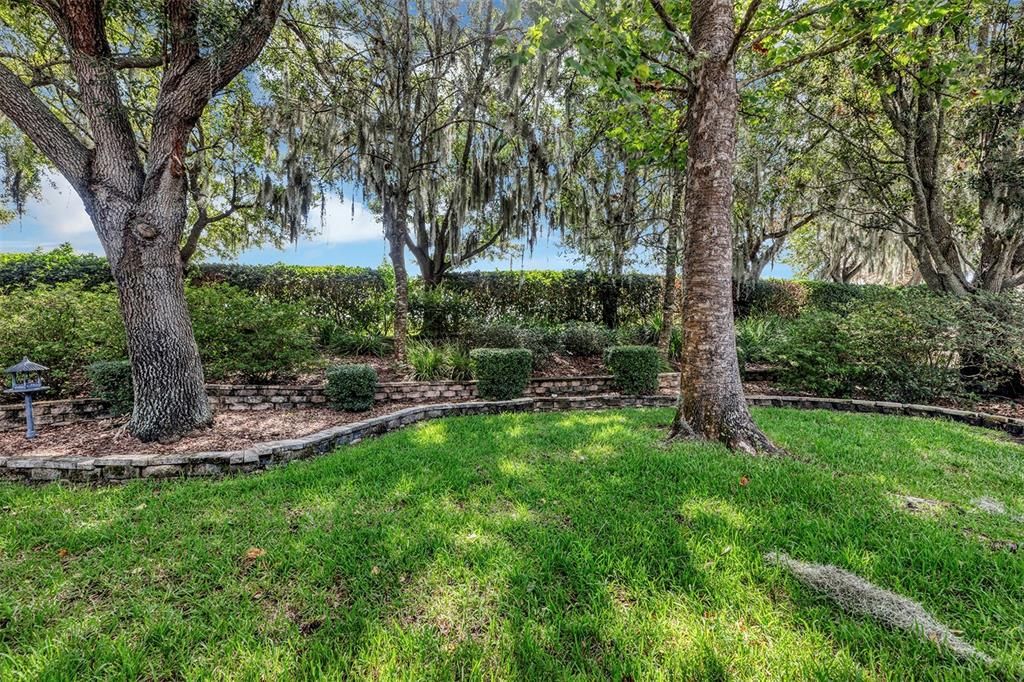 For Sale: $345,000 (3 beds, 2 baths, 1819 Square Feet)