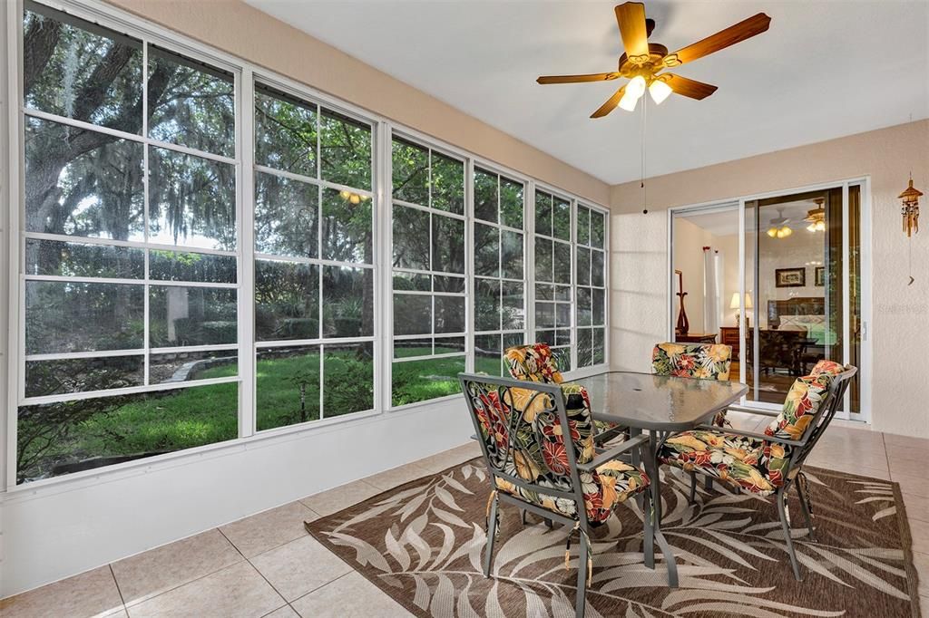 For Sale: $345,000 (3 beds, 2 baths, 1819 Square Feet)