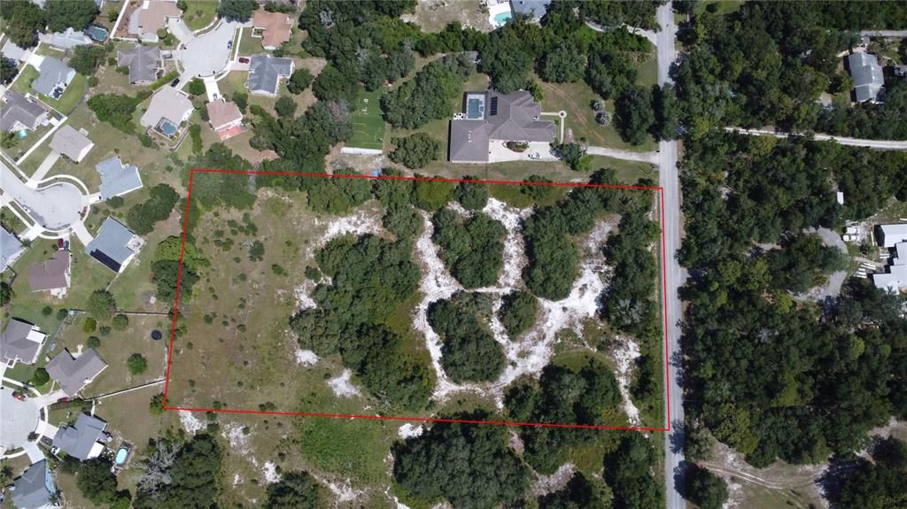 На продажу: $350,000 (4.72 acres)