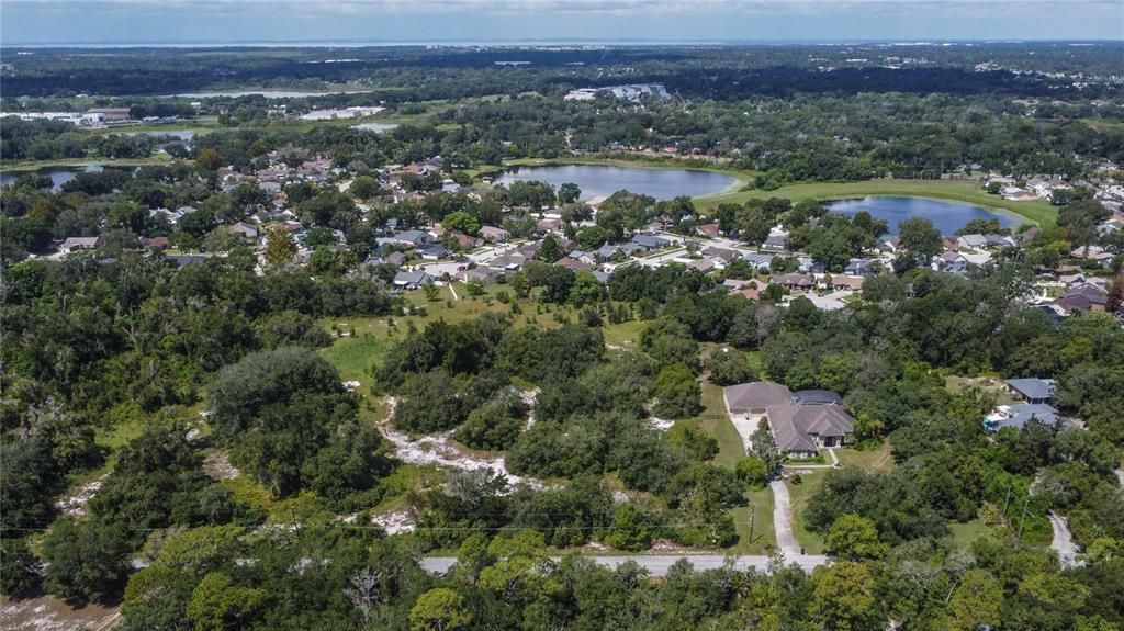 На продажу: $350,000 (4.72 acres)
