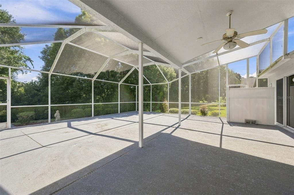 En Venta: $334,900 (2 camas, 2 baños, 1808 Pies cuadrados)