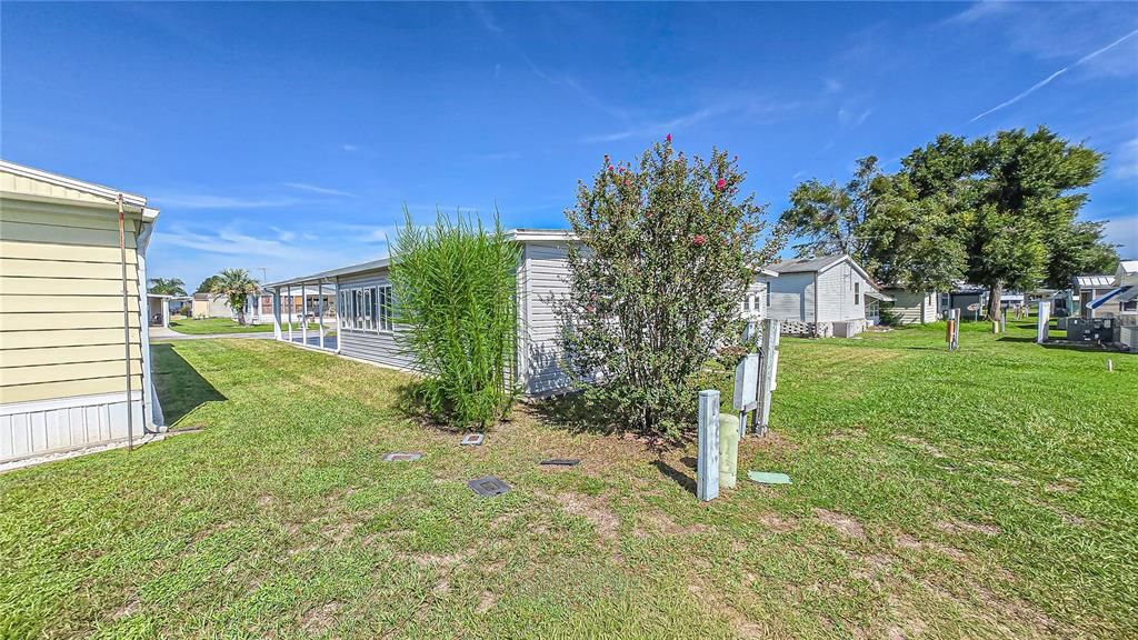 For Sale: $205,000 (2 beds, 2 baths, 1276 Square Feet)