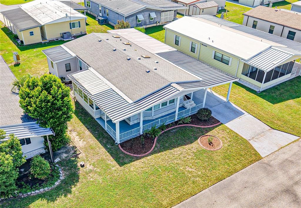 For Sale: $205,000 (2 beds, 2 baths, 1276 Square Feet)