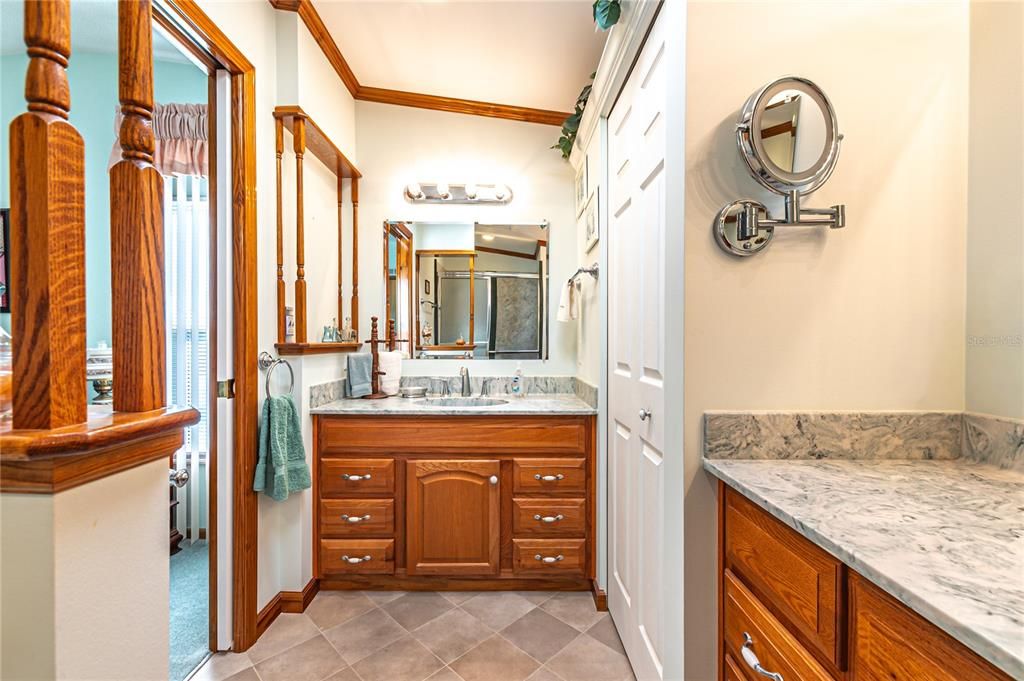 For Sale: $205,000 (2 beds, 2 baths, 1276 Square Feet)