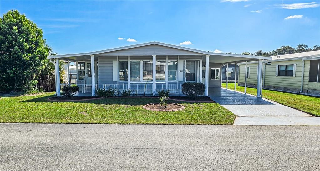 For Sale: $205,000 (2 beds, 2 baths, 1276 Square Feet)