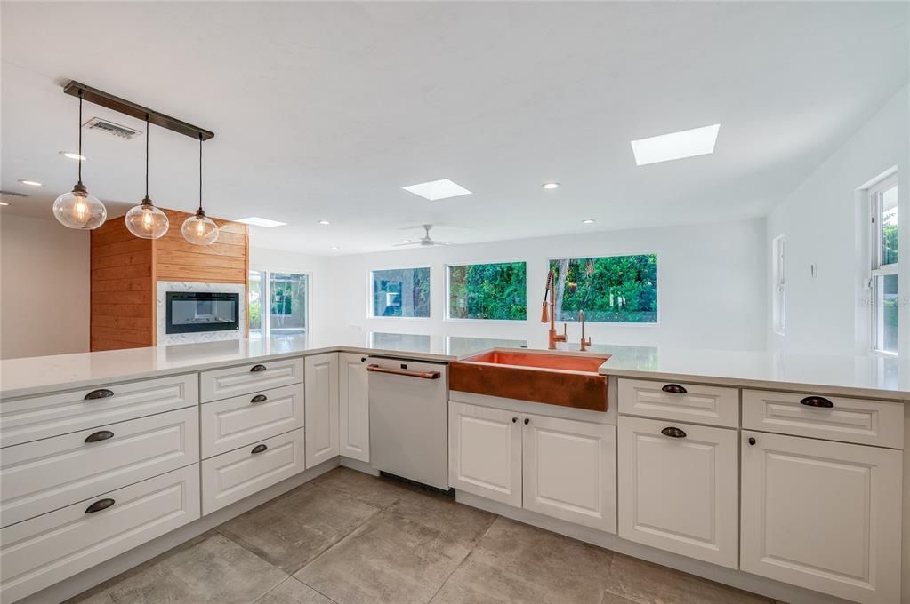 For Sale: $1,099,000 (5 beds, 4 baths, 3112 Square Feet)