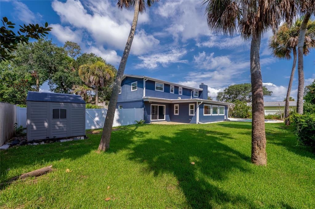 For Sale: $1,099,000 (5 beds, 4 baths, 3112 Square Feet)