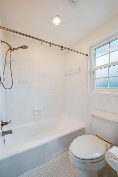 For Sale: $1,099,000 (5 beds, 4 baths, 3112 Square Feet)
