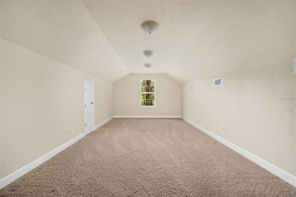 For Sale: $449,900 (3 beds, 2 baths, 2250 Square Feet)