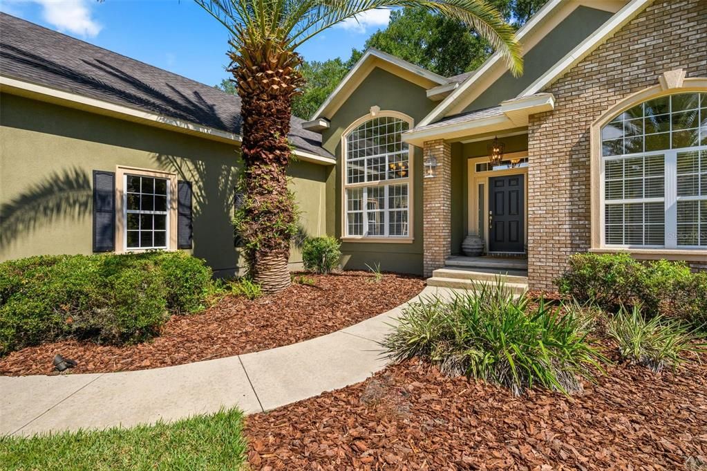 For Sale: $449,900 (3 beds, 2 baths, 2250 Square Feet)