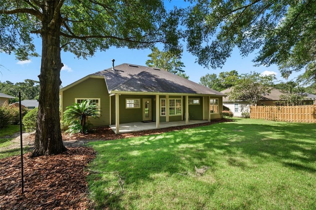 For Sale: $449,900 (3 beds, 2 baths, 2250 Square Feet)