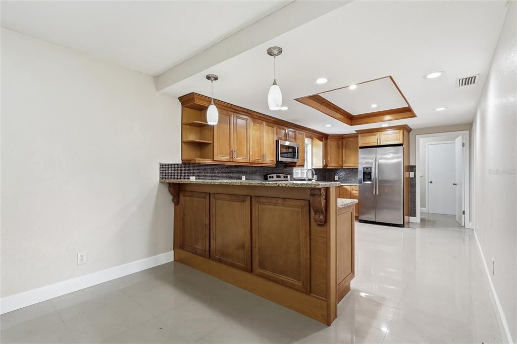 For Rent: $2,600 (4 beds, 2 baths, 1809 Square Feet)