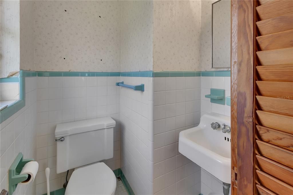 En Venta: $494,000 (4 camas, 2 baños, 2598 Pies cuadrados)