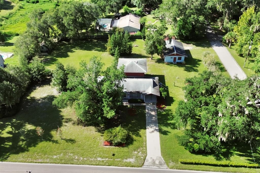 En Venta: $494,000 (4 camas, 2 baños, 2598 Pies cuadrados)
