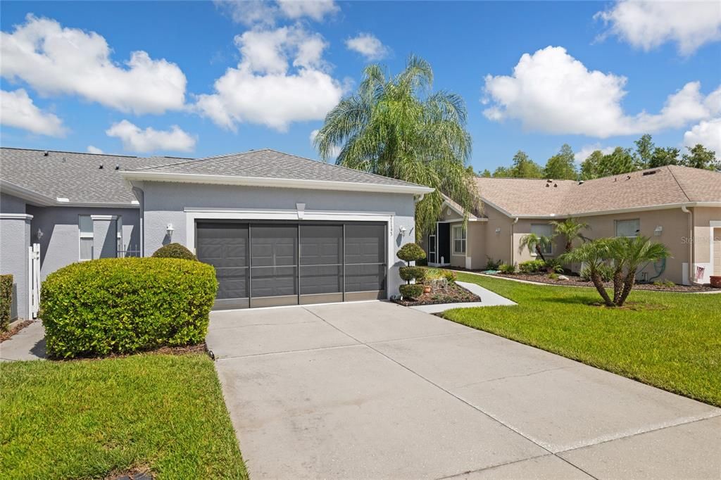 For Sale: $319,900 (2 beds, 2 baths, 1455 Square Feet)