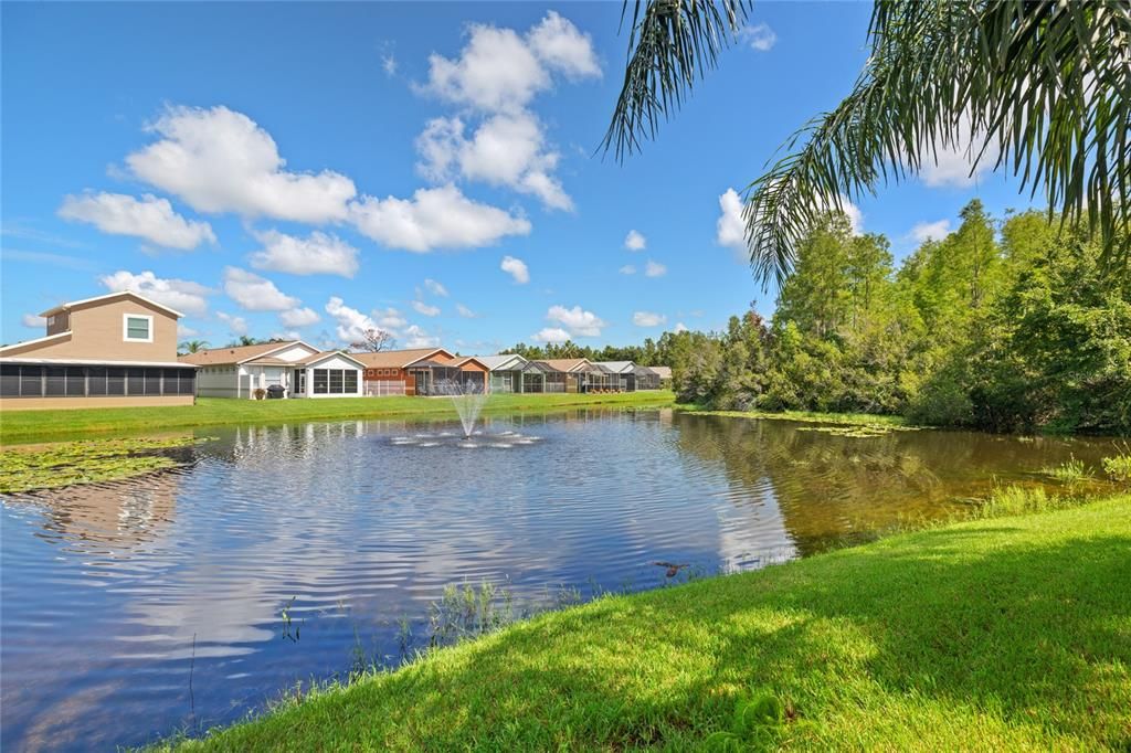 For Sale: $319,900 (2 beds, 2 baths, 1455 Square Feet)