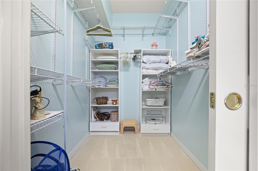 For Sale: $319,900 (2 beds, 2 baths, 1455 Square Feet)