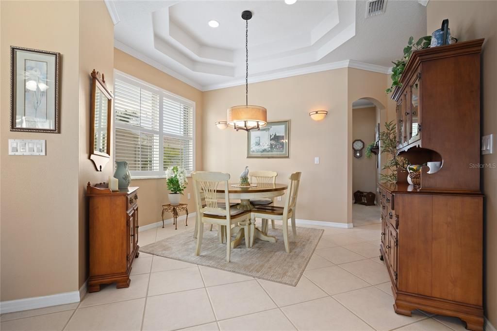 For Sale: $319,900 (2 beds, 2 baths, 1455 Square Feet)