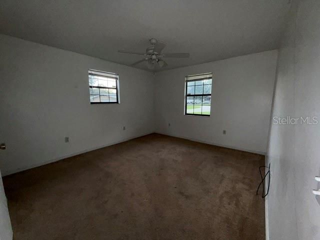 For Sale: $155,750 (2 beds, 2 baths, 1211 Square Feet)