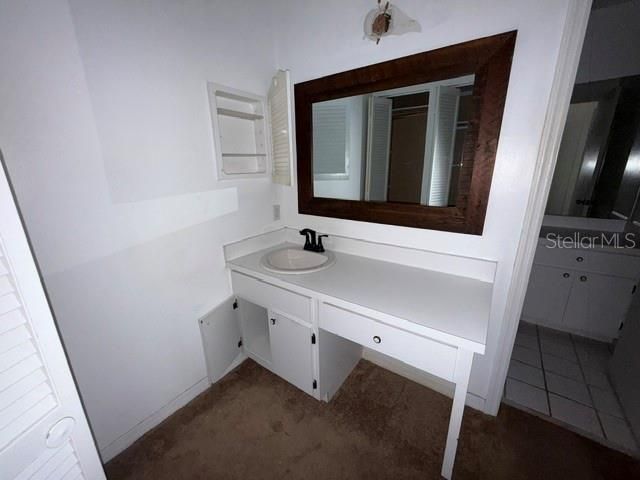 For Sale: $155,750 (2 beds, 2 baths, 1211 Square Feet)