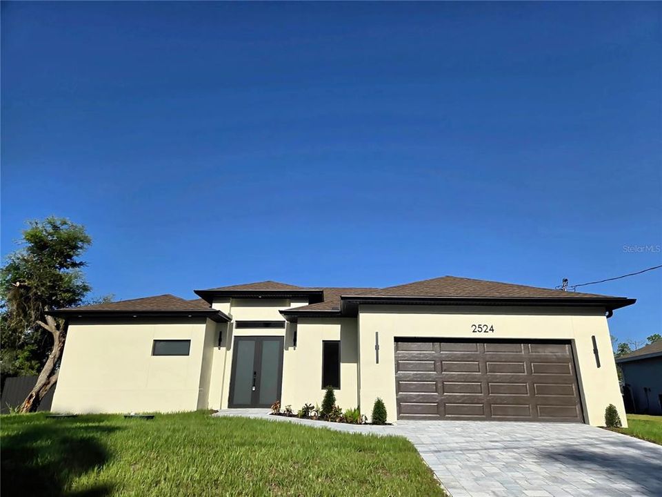 На продажу: $459,999 (3 спален, 2 ванн, 1741 Квадратных фут)