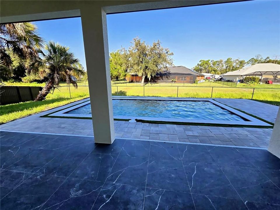 На продажу: $459,999 (3 спален, 2 ванн, 1741 Квадратных фут)