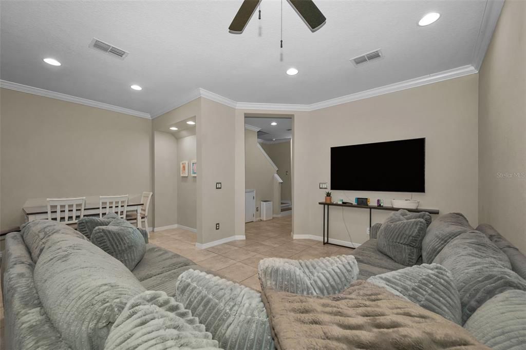 En Venta: $314,900 (3 camas, 2 baños, 1525 Pies cuadrados)