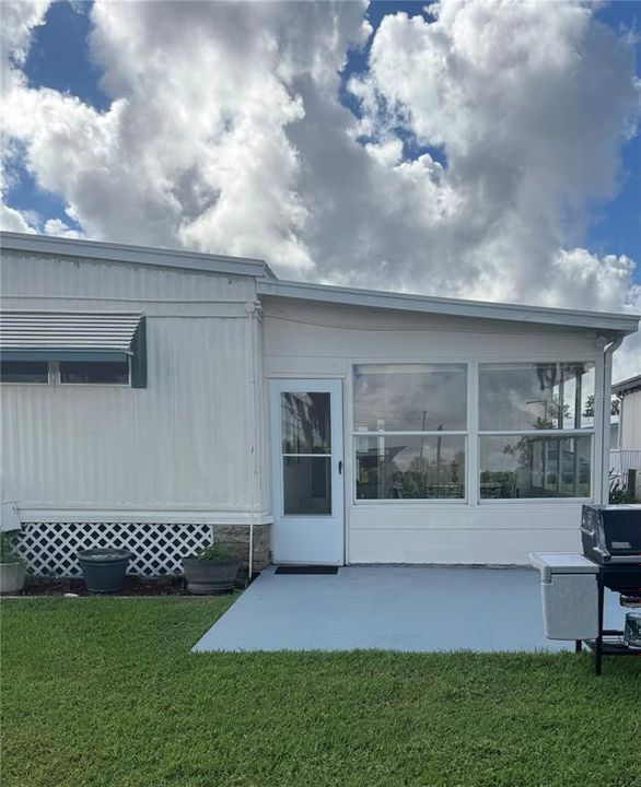 For Sale: $235,000 (3 beds, 2 baths, 1288 Square Feet)