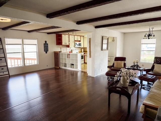 For Sale: $235,000 (3 beds, 2 baths, 1288 Square Feet)