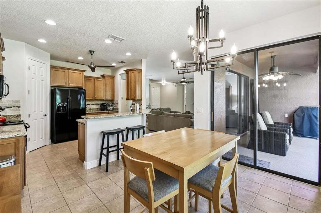 For Rent: $2,000 (2 beds, 2 baths, 1548 Square Feet)