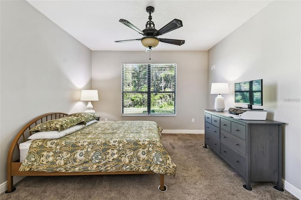 For Rent: $2,000 (2 beds, 2 baths, 1548 Square Feet)
