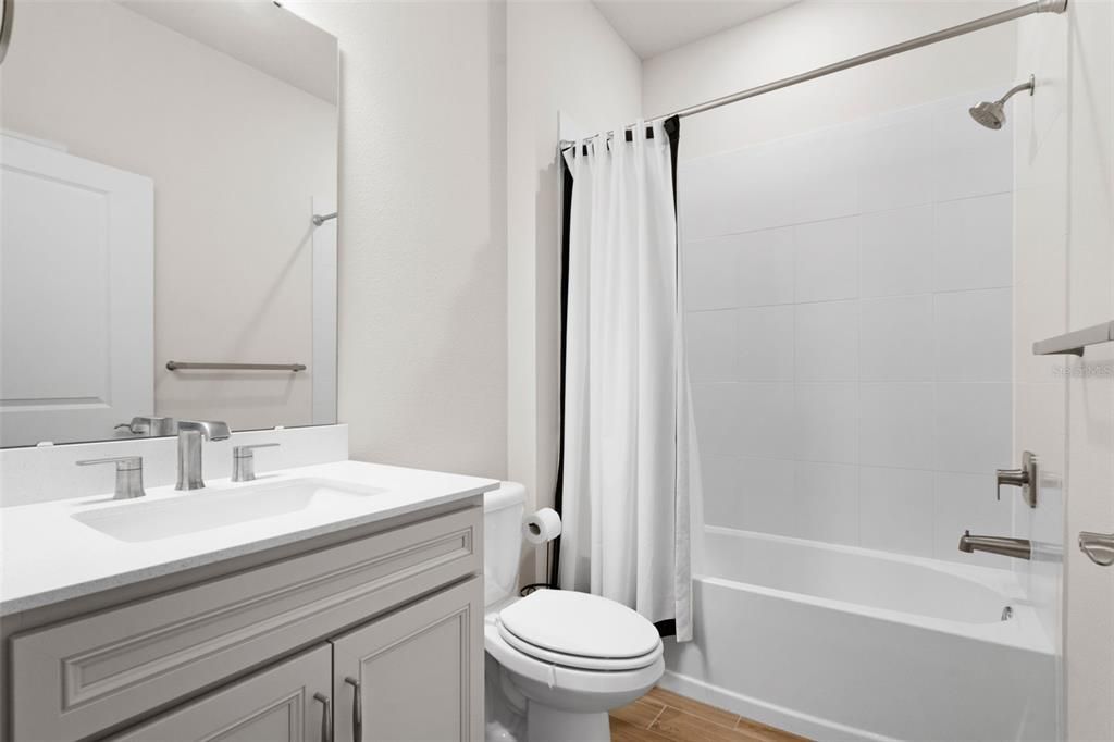 For Sale: $595,000 (3 beds, 2 baths, 2000 Square Feet)