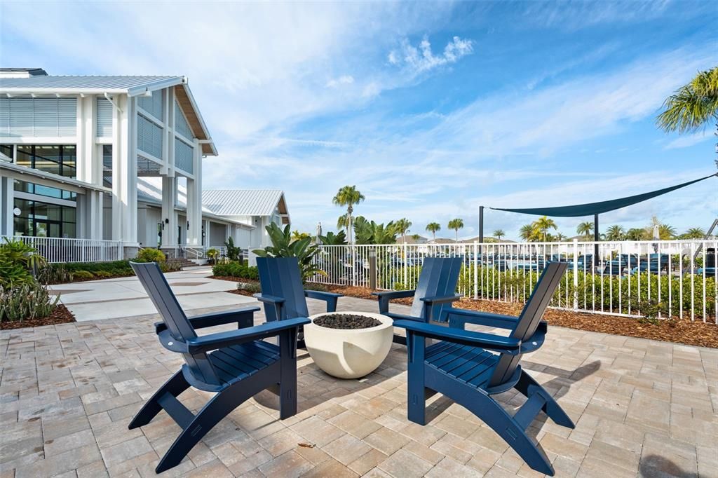 For Sale: $595,000 (3 beds, 2 baths, 2000 Square Feet)